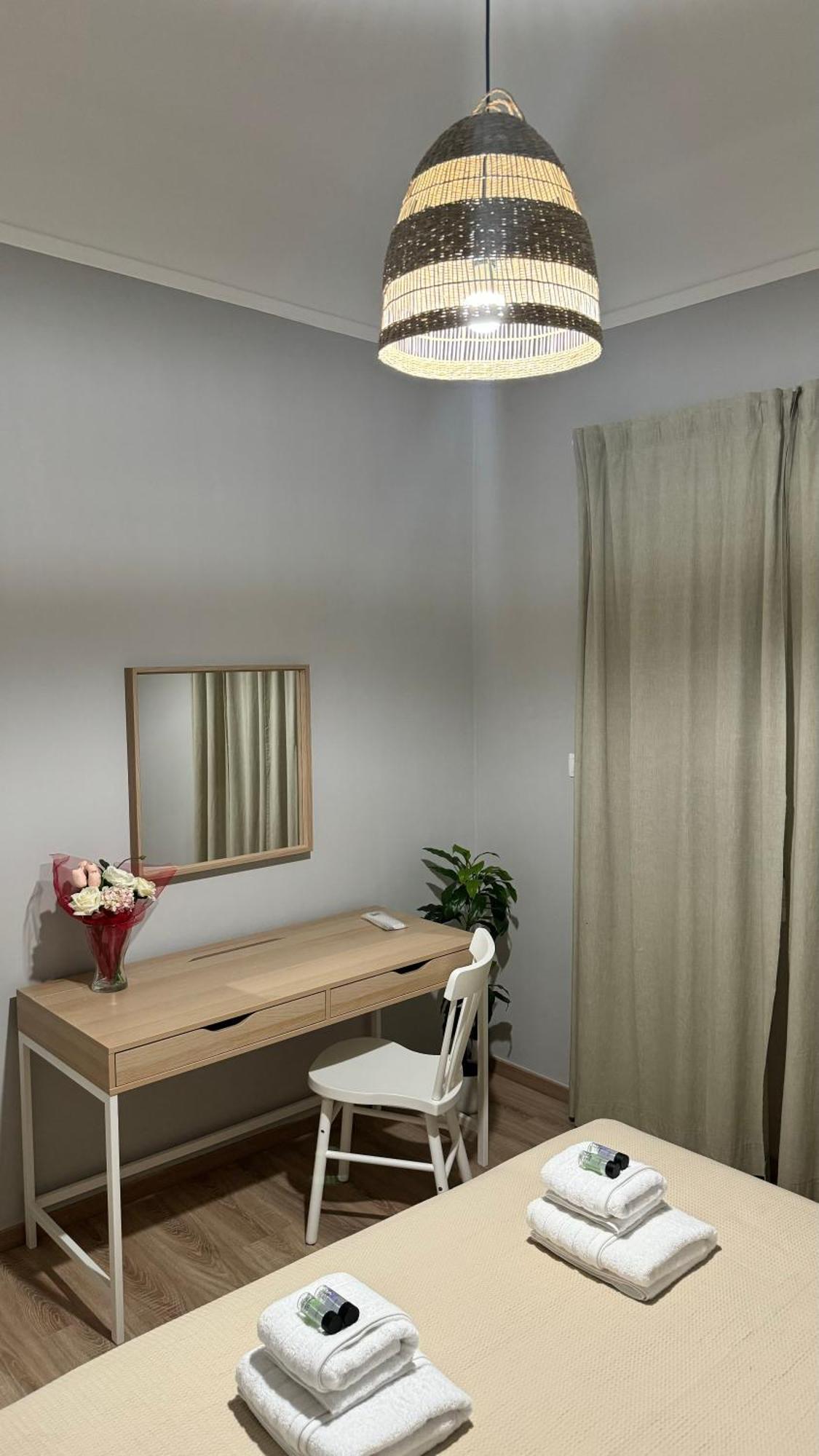 Urban Breeze Aparment 1 Apartment Atena Exterior foto