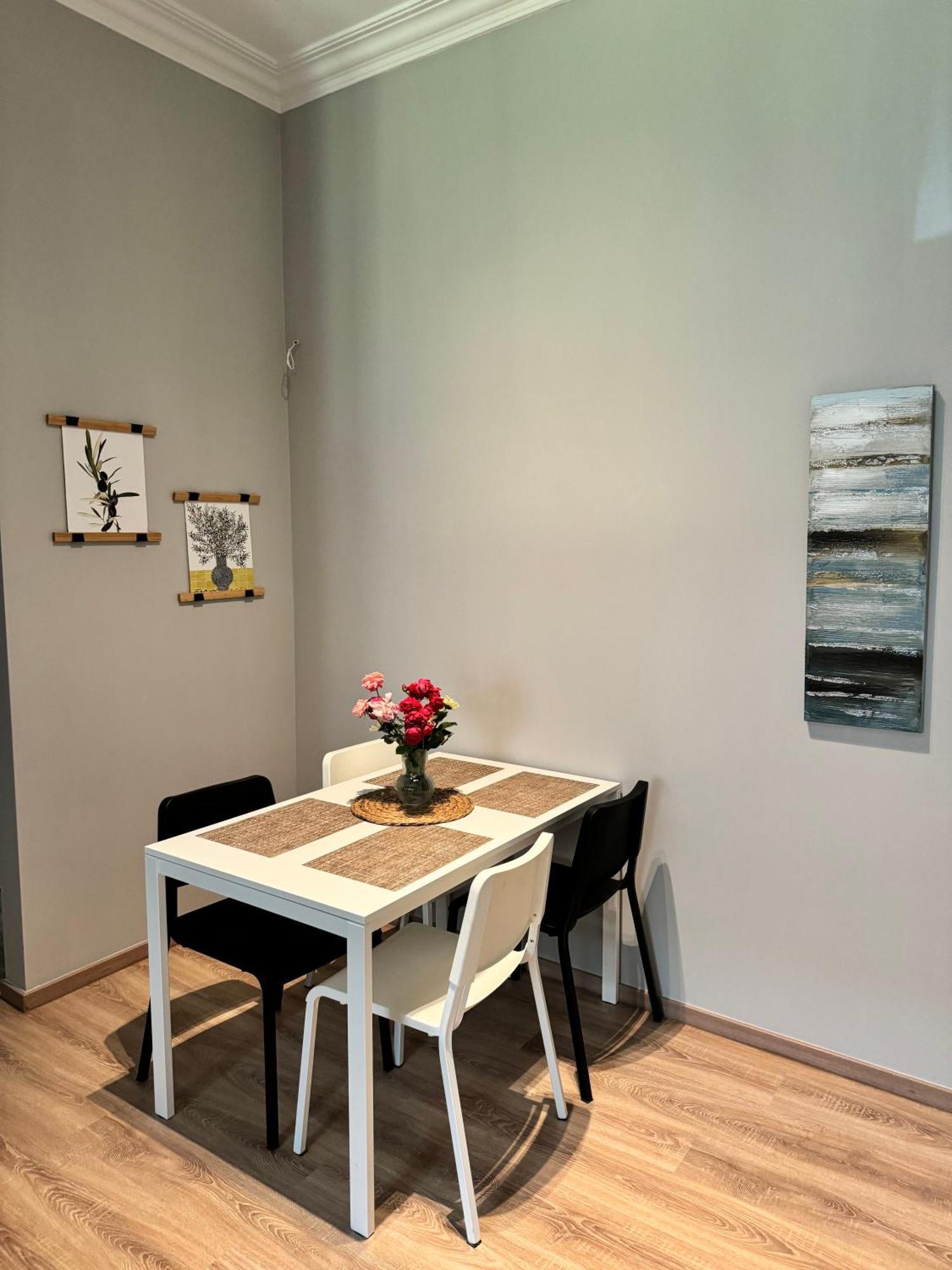 Urban Breeze Aparment 1 Apartment Atena Exterior foto