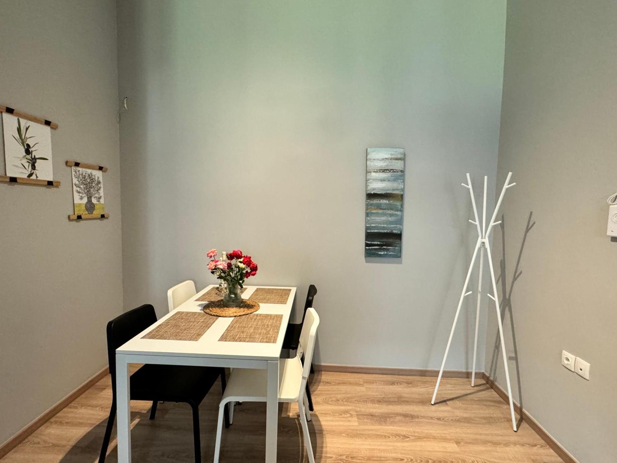 Urban Breeze Aparment 1 Apartment Atena Exterior foto