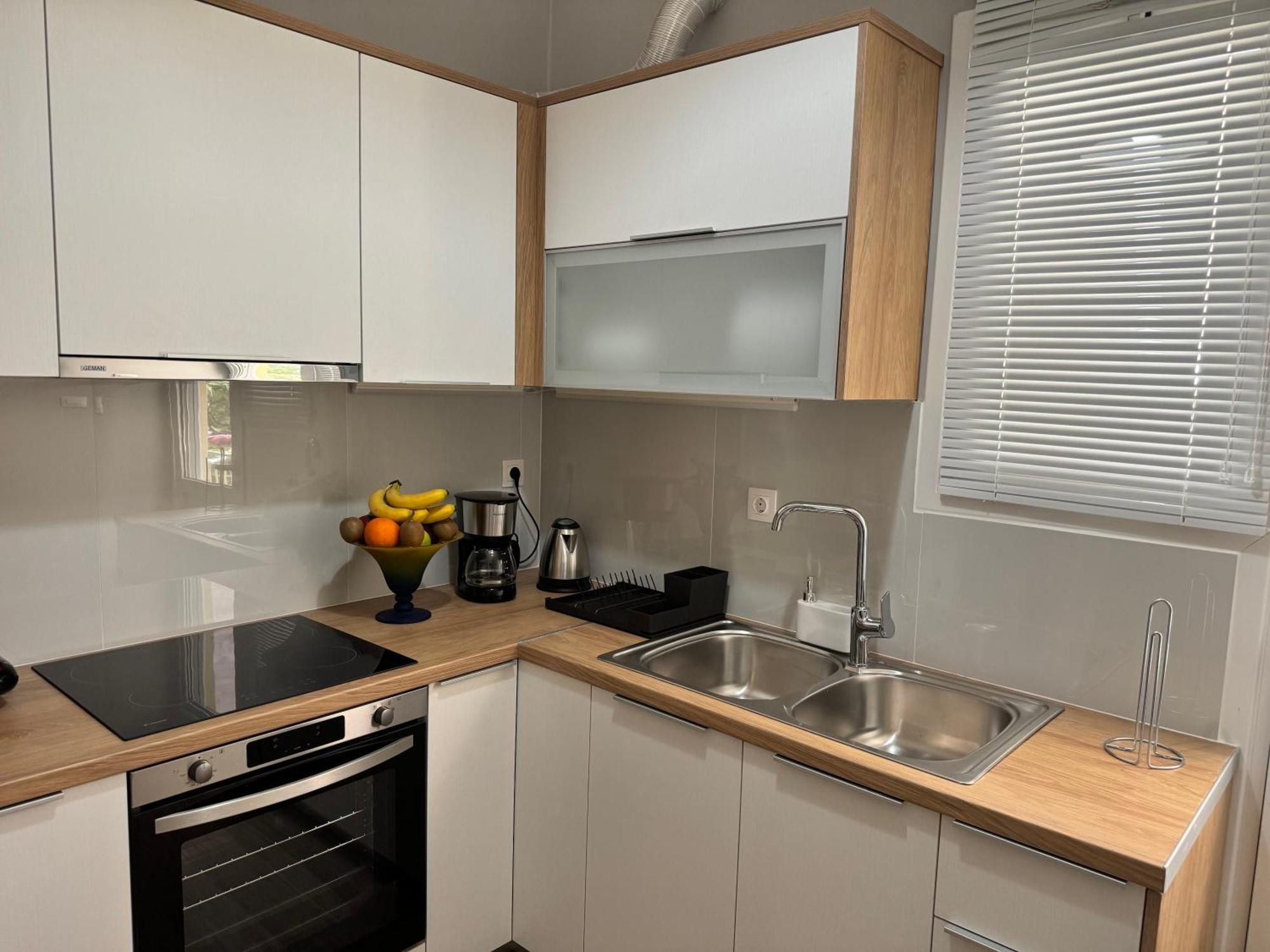 Urban Breeze Aparment 1 Apartment Atena Exterior foto