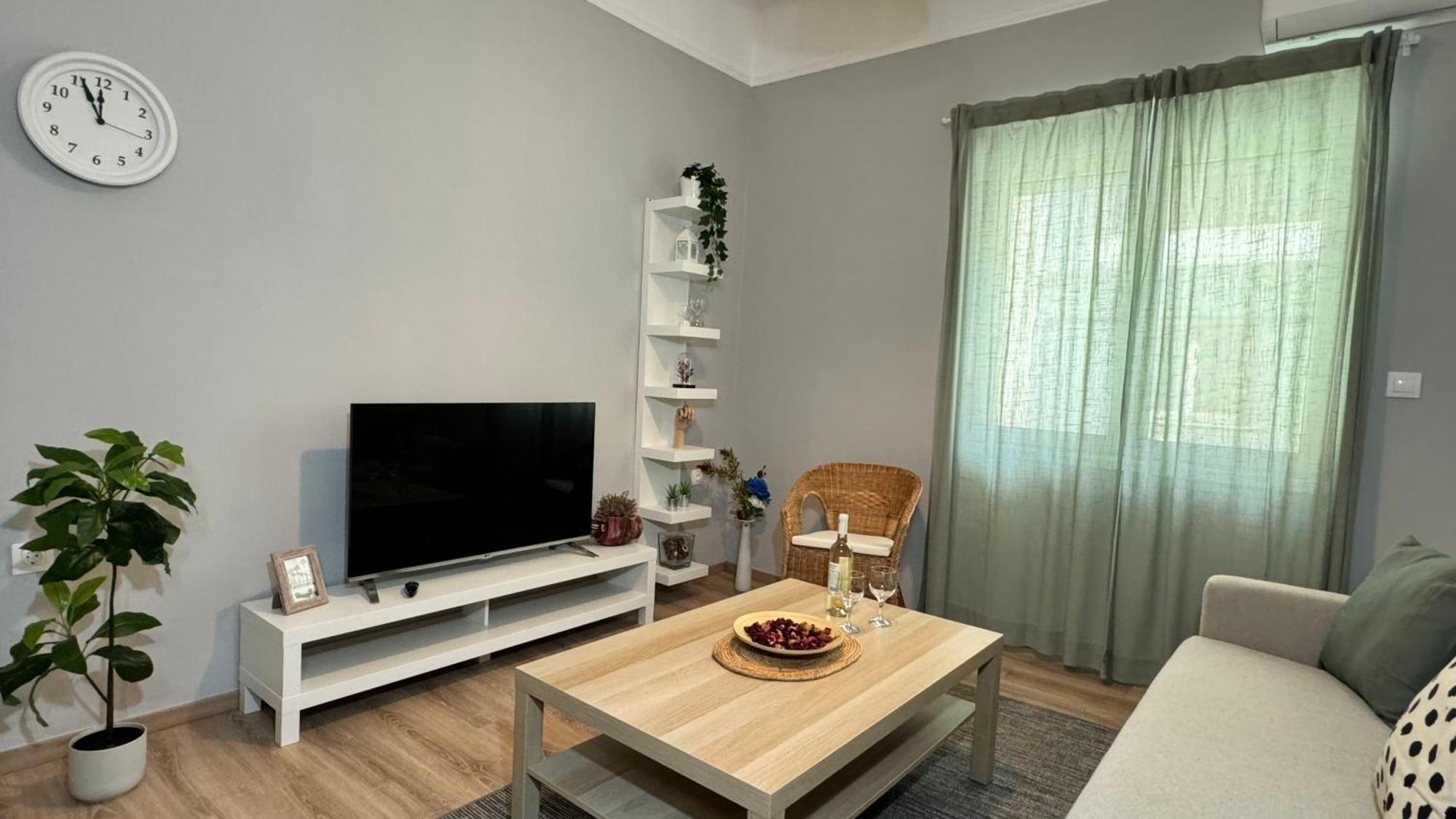 Urban Breeze Aparment 1 Apartment Atena Exterior foto